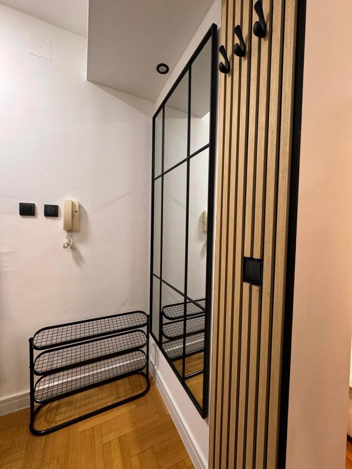 Mocha Apartment *